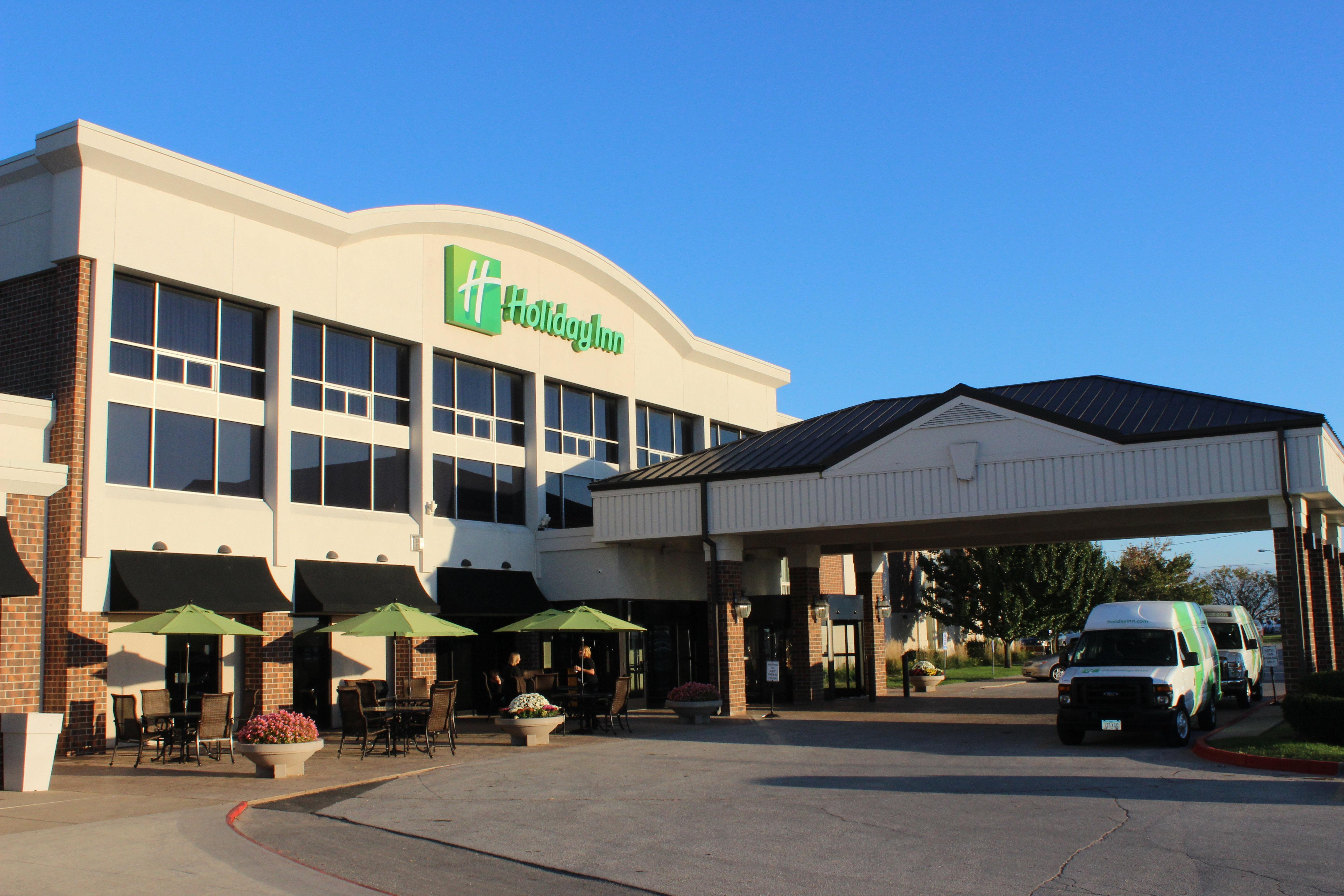 Holiday Inn Des Moines-Airport Conf Center By Ihg Exterior photo